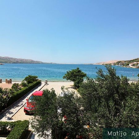 Apartmani Matija Metajna Ngoại thất bức ảnh